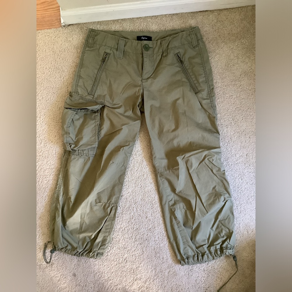 Express Green Cargo Capris